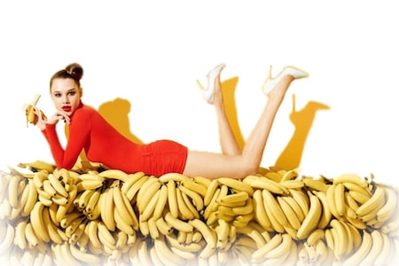 девушка на бананах